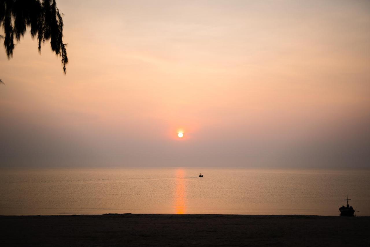 Lullaby The Sea Hua Hin Hotel Cha-Am Eksteriør billede